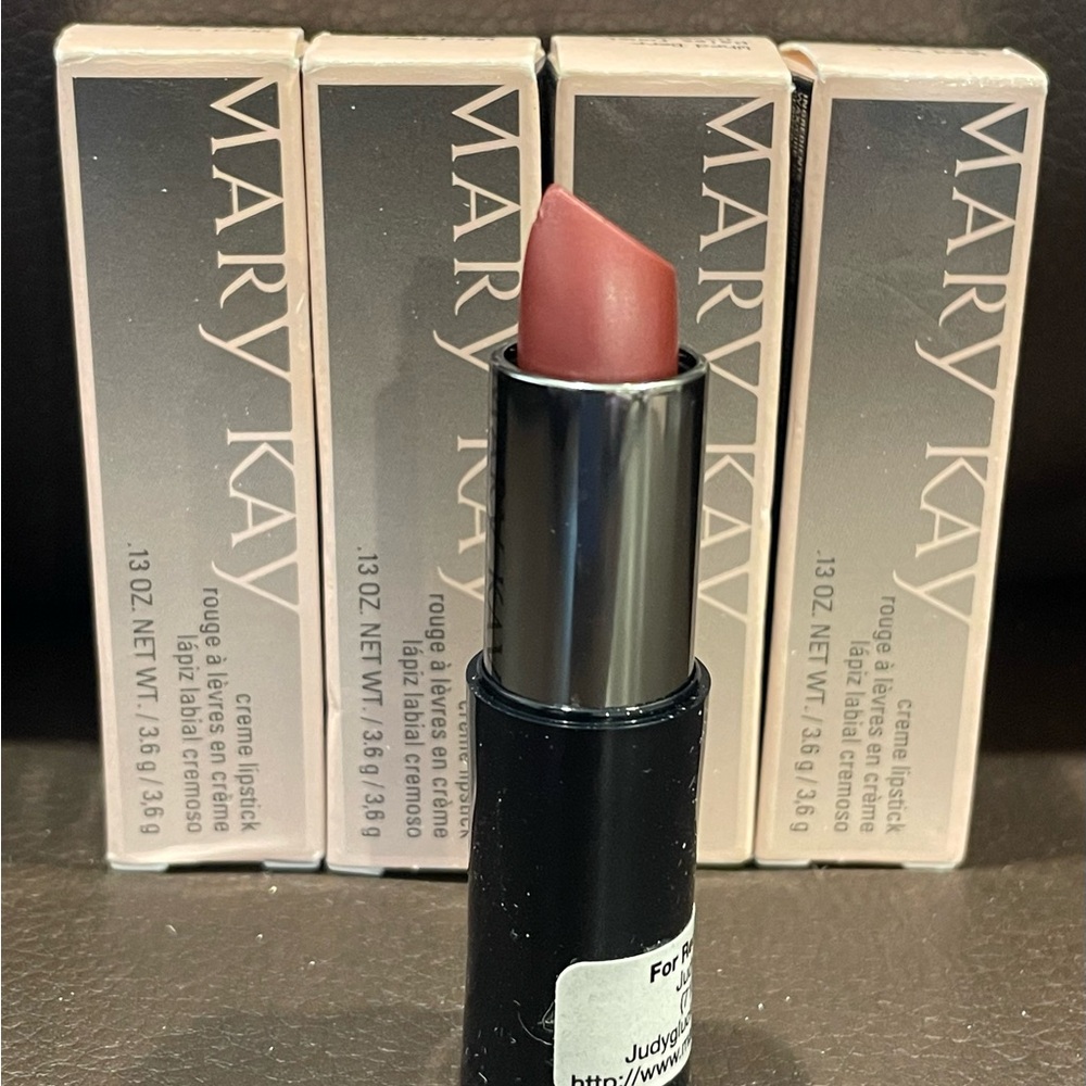 Mary Kay Creme Lipstick - Whipped Berries